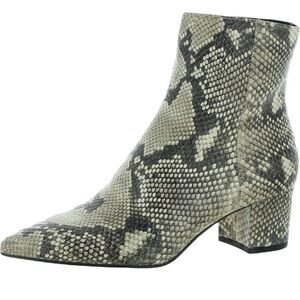 NWT Dolce Vita Bel Black/White Snake Print Leather size 10